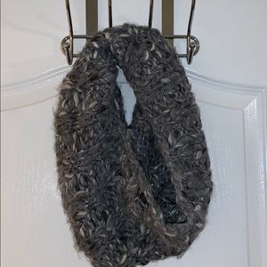 Infinity scarf